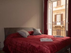 Pacini Deluxe Apartment